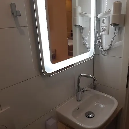 布德瑞酒店 3* 梅尔布施