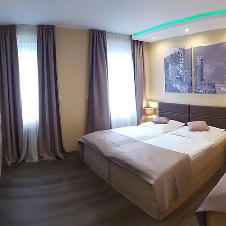 Hotel Haus Büderich 3*