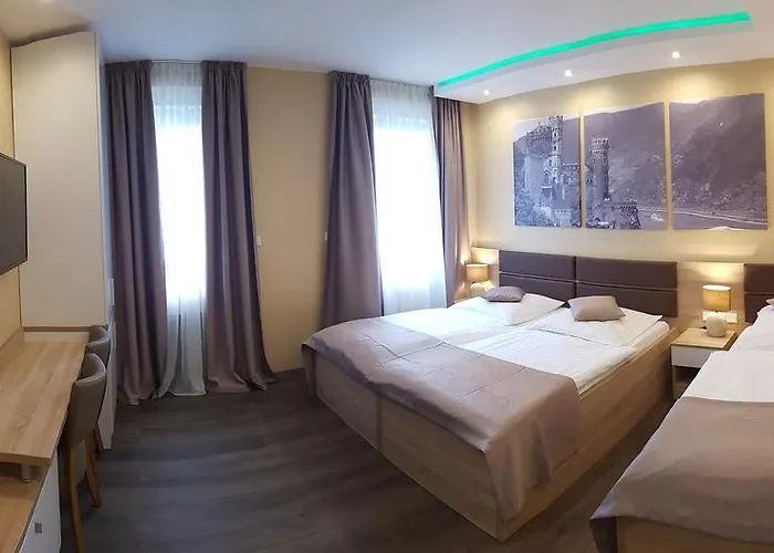 Hotel Haus Buederich 3*