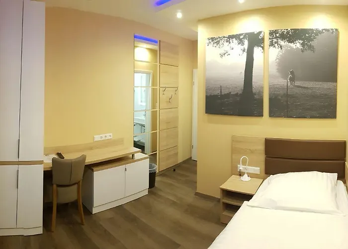 Haus Buederich Hotel 3*