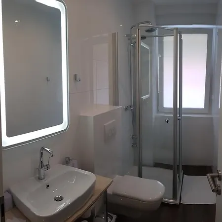 Haus Buederich 3*